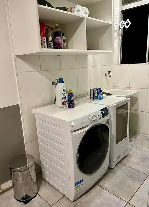 Daire 2 Quartos Com Varanda Itaim Bibi Sao Paulo