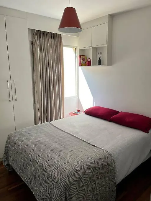 Daire 2 Quartos Com Varanda Itaim Bibi Sao Paulo